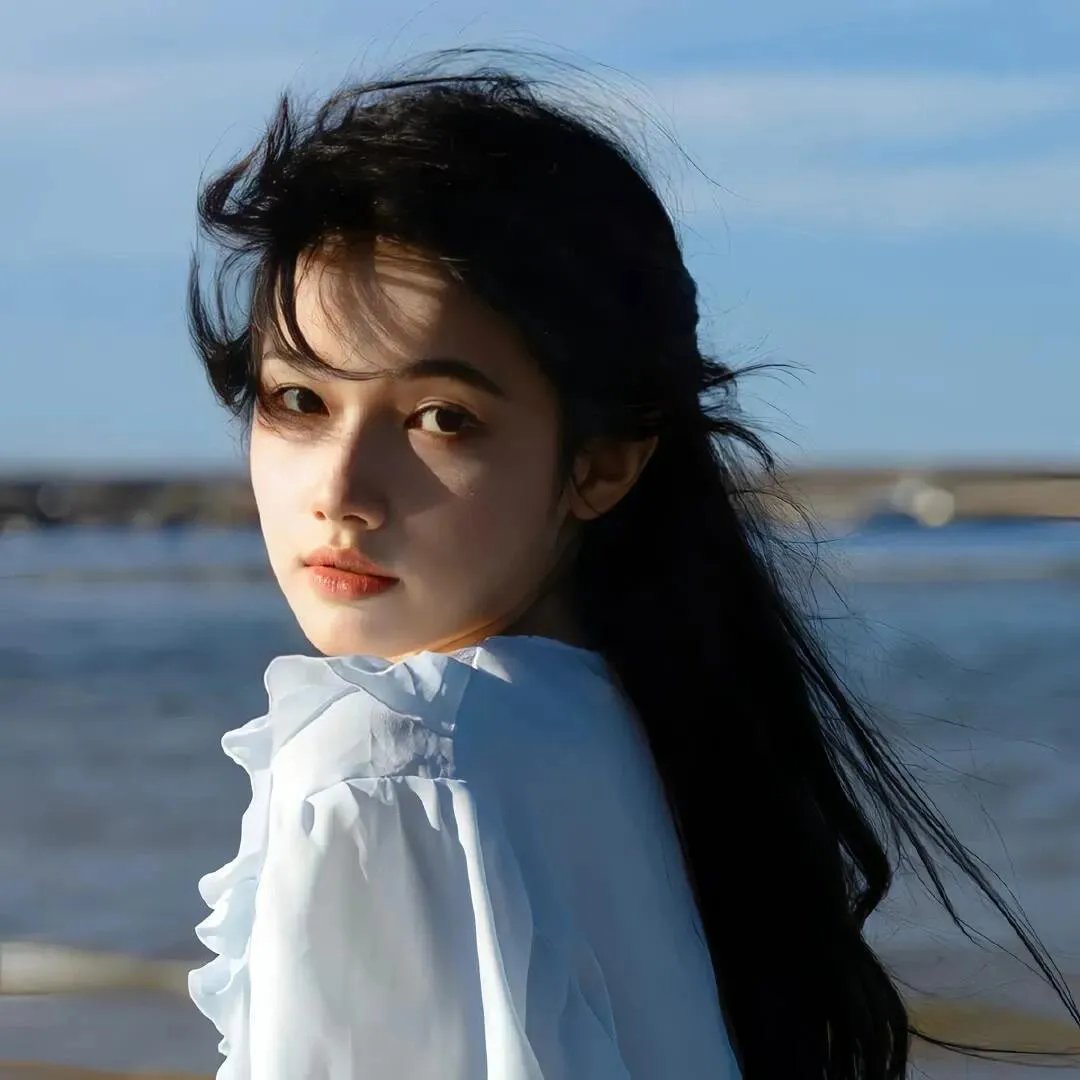 她满级锦鲤，你惹她干嘛